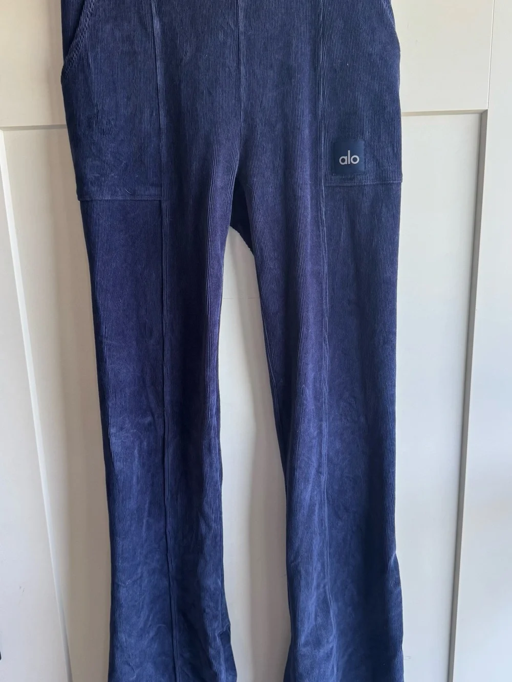 ALO Yoga Micro Corduroy Flare Split Pants - Navy